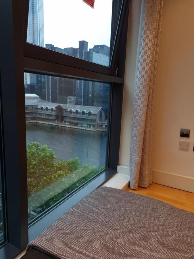 Waterside Apartment Canary Wharf Londres Exterior foto